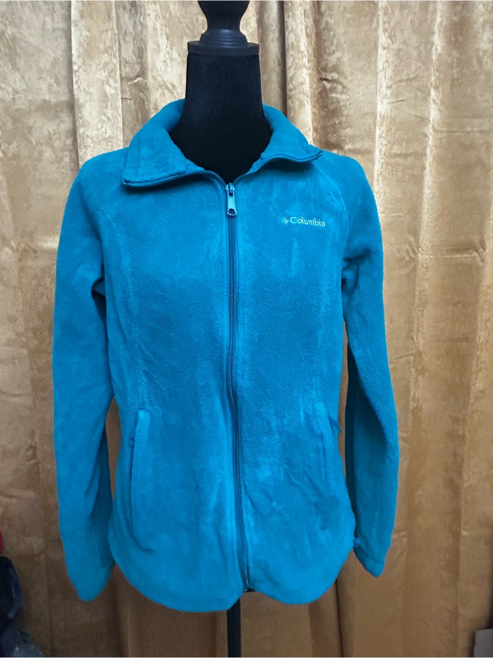 Columbia Jacket - Picture 1 of 4